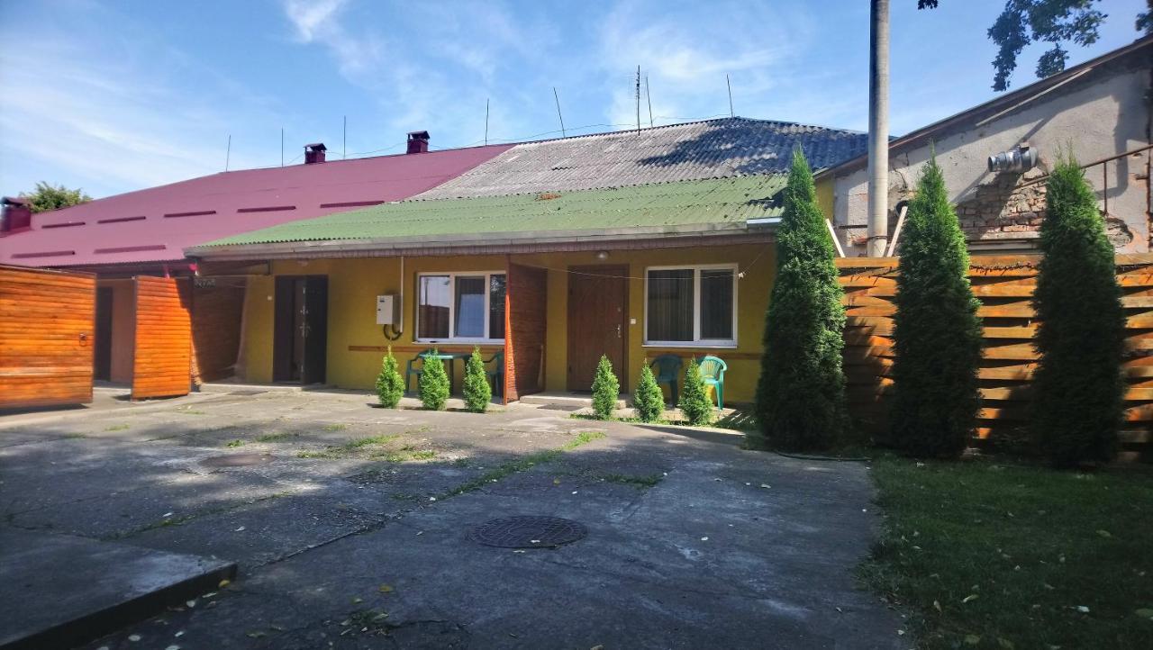 Садиба У Яноша Vynohradiv Exterior photo